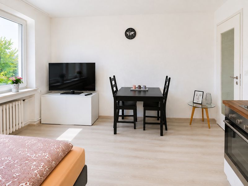 Voll möbliertes 23-m²-Apartment in ruhiger Lage